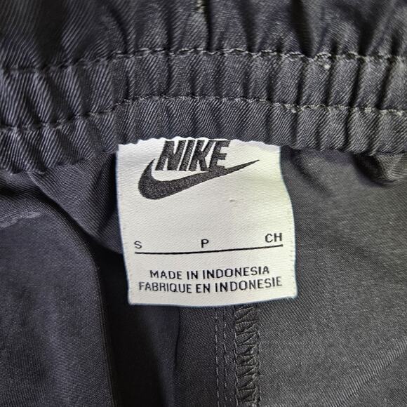 Nike Sportswear Mens Tech Woven Commuter Pants Black DH4224-010 Performance S - Picture 12 of 15